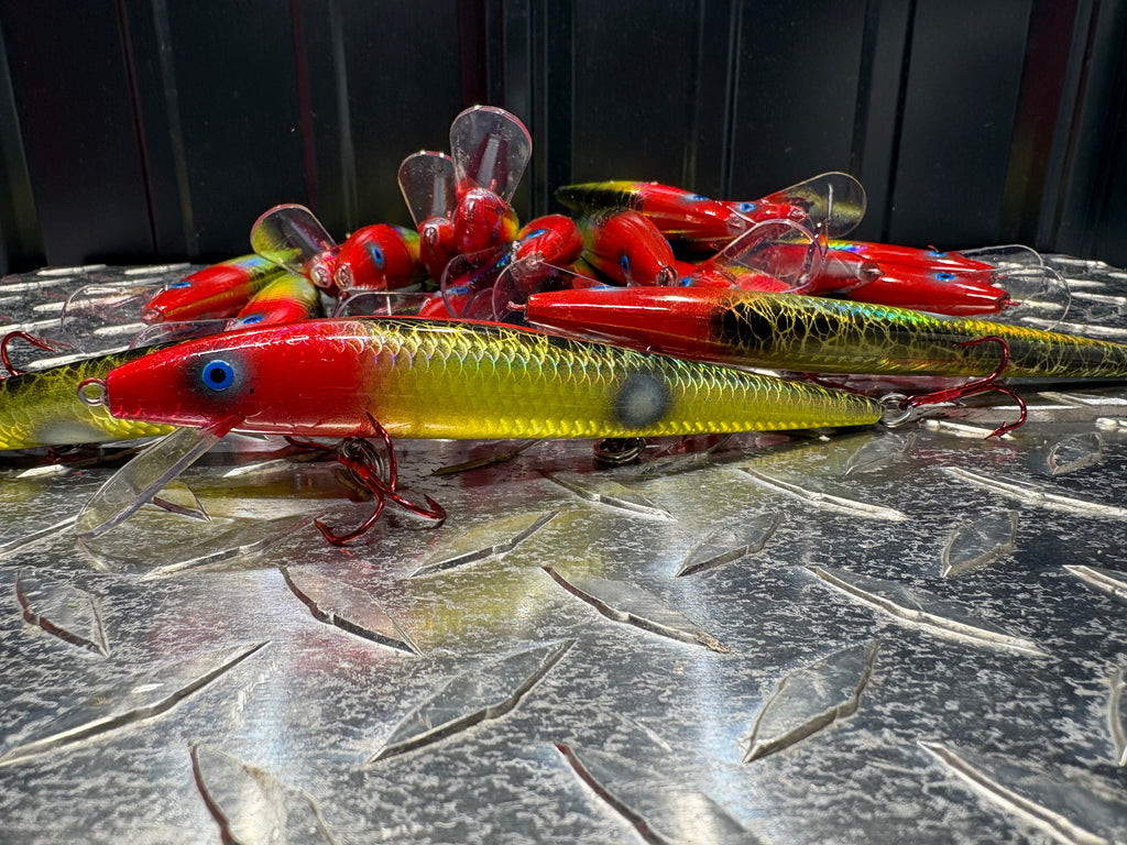 Bloody Gold | LEJ After Dark Series Glow Shallow Diver